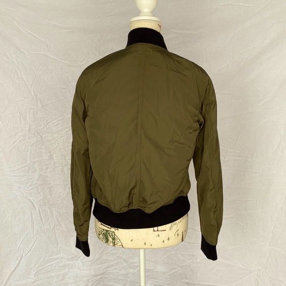 Khaki vest - Picture 6 of 6